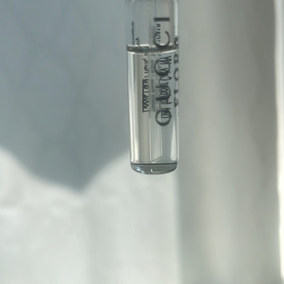 Gucci Flora 1.5 mL - Picture 4 of 5